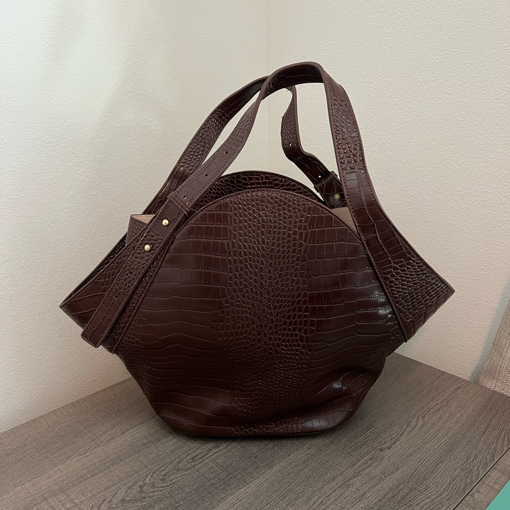 Never worn brown croc print bag with gold hardware by La Voute.